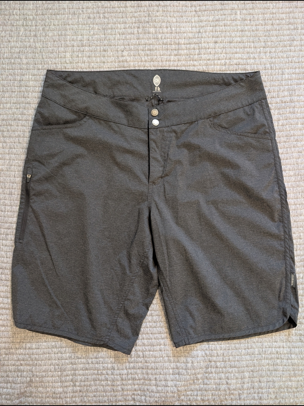 NWOT Club Ride Women's MTB Savvy Shorts, XL